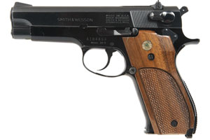 Пистолет Smith and Wesson Mod 39